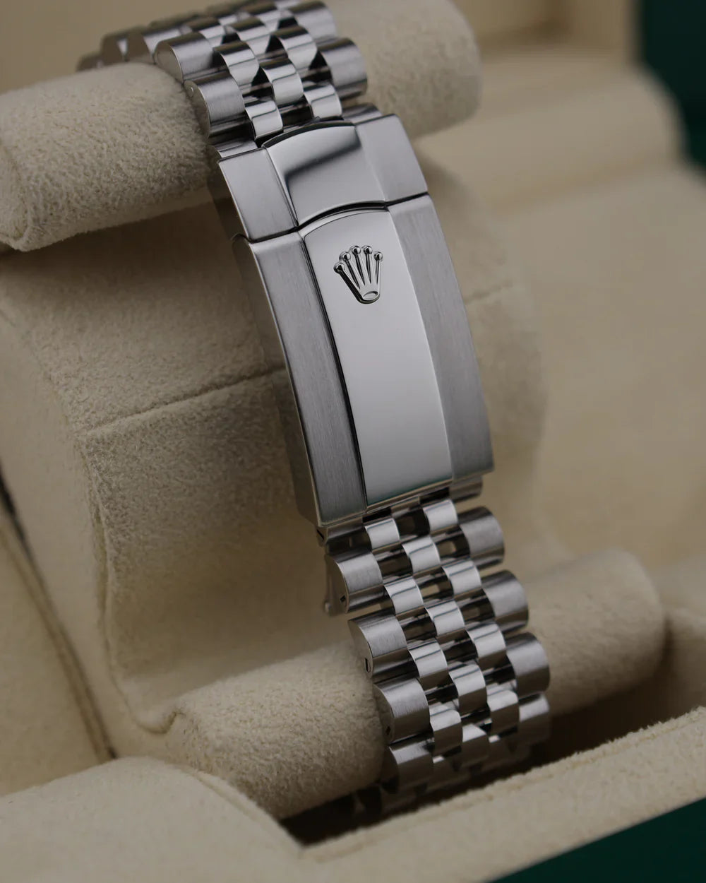 Rolex Sky-Dweller Black Dial on Jubilee 336934