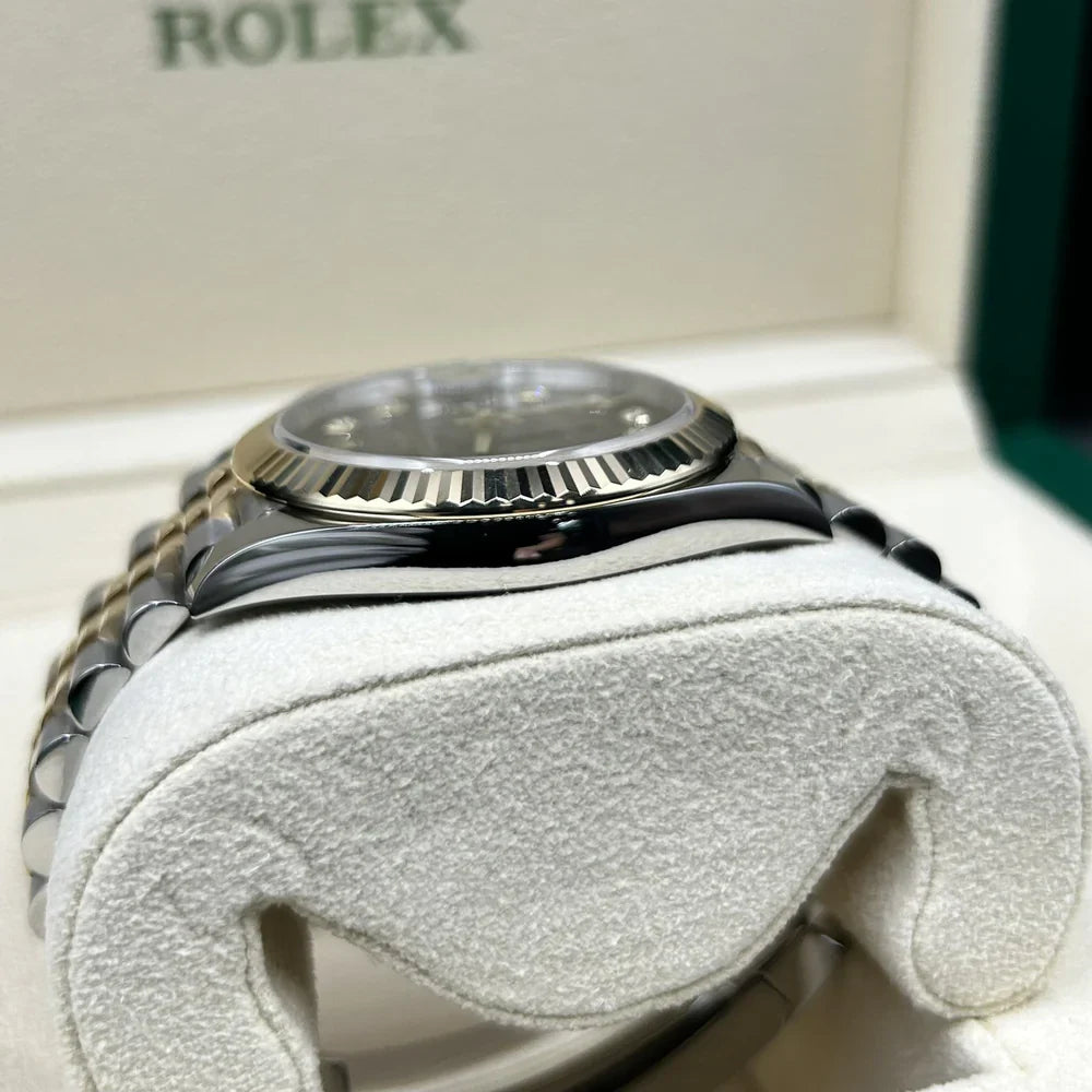 Rolex Sky-Dweller 326933 Black Dial Jubilee